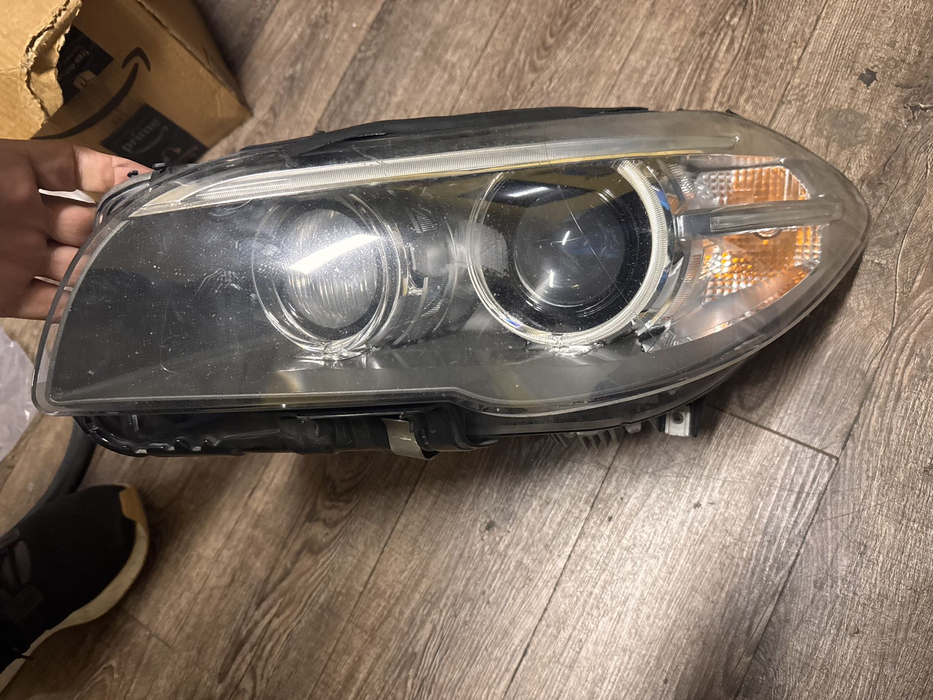 2016 BMW 5 Series Driver headlight