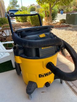 Dewalt Vacuum