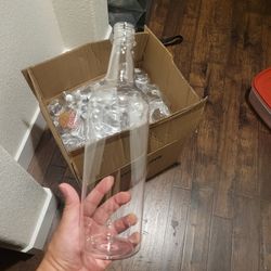 24 Empty plastic bottles