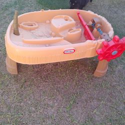 Kids water /sand table