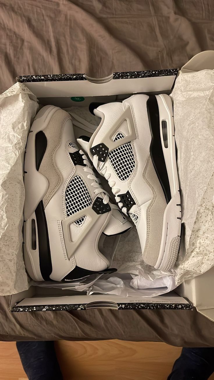 jordan 4s