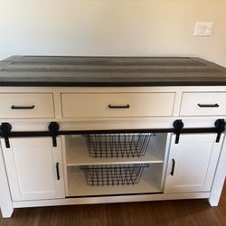 Island With Folding Leave And 3 Stools - MAKE ME AN OFFER