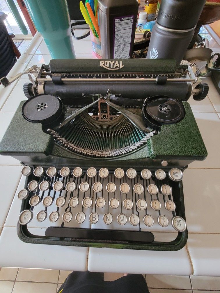 Vintage Royal Portable Typewriter Green Textured Finish