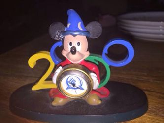 Walt Disney World 1999 Cast Holiday Celebration Clock