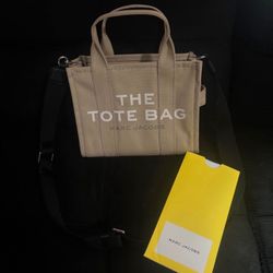 Marc Jacobos Tote Bag