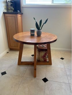 Small space kitchen table