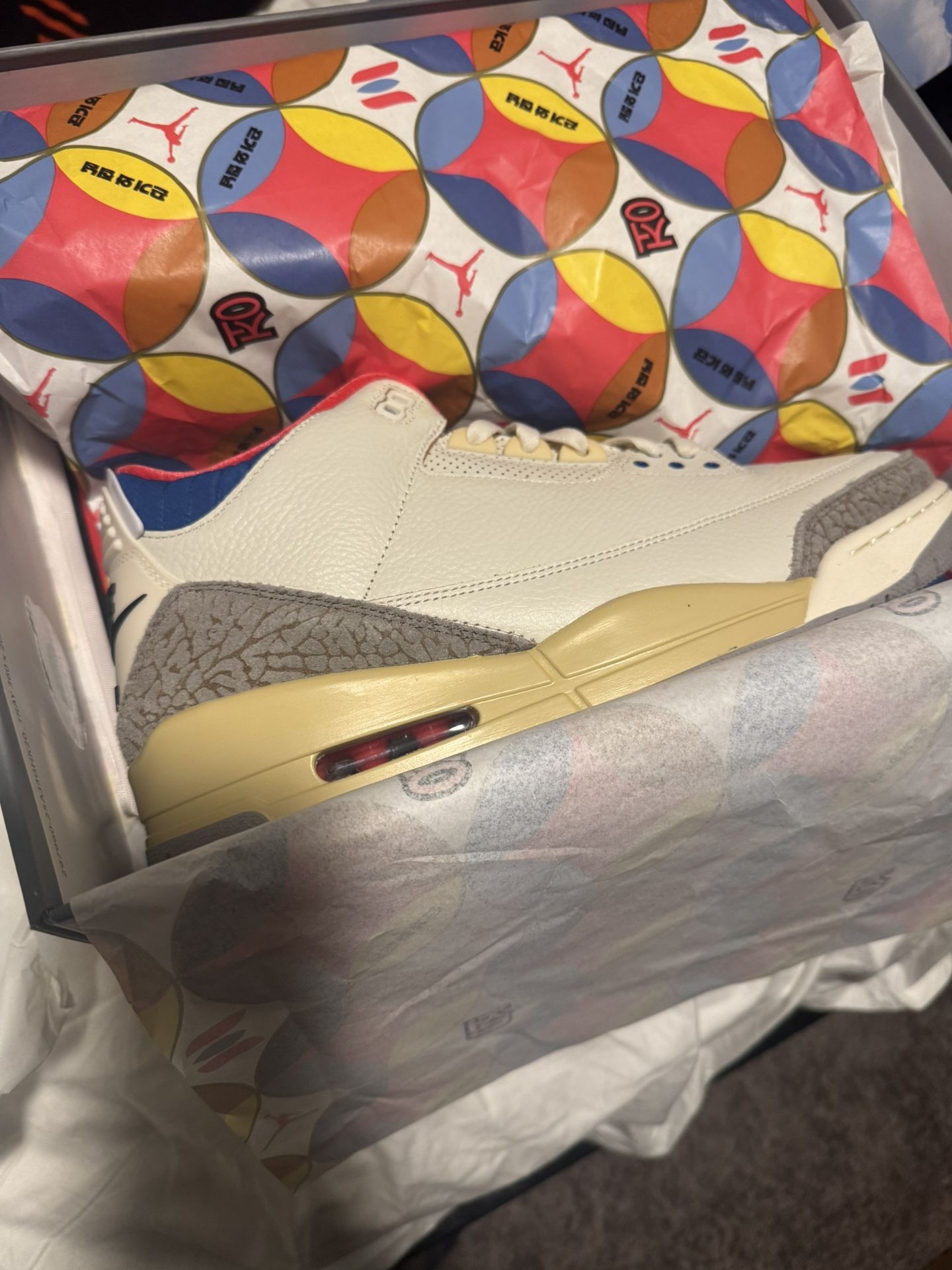 Jordan 3 Seoul
