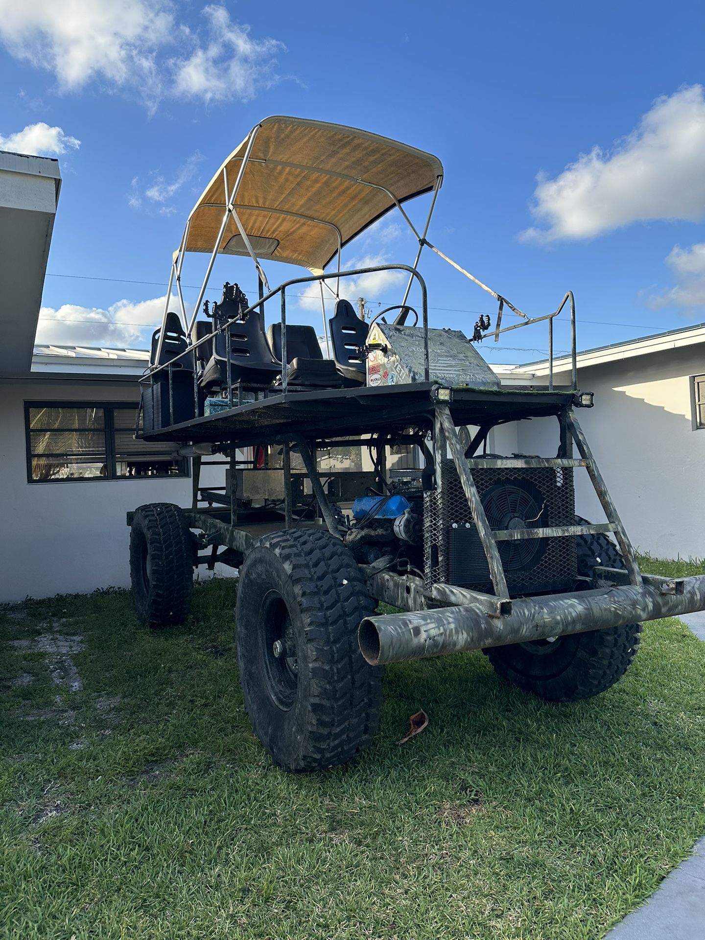 Swamp Buggy 