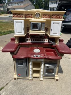 Toy Kitchen Set