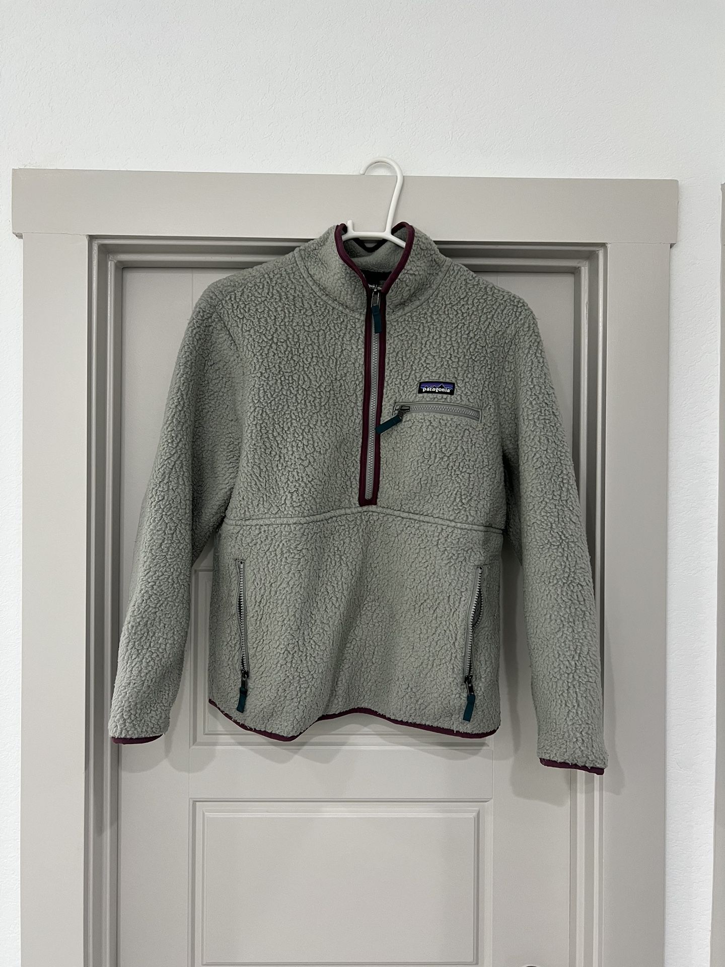 Patagonia women’s Sweater