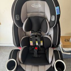 Graco 4Ever 4-in-1 Car Seat – Excellent Condition