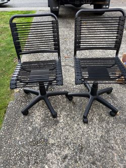 Black office bungee chair
