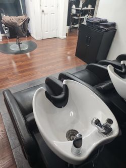 Salón shampoo bowl