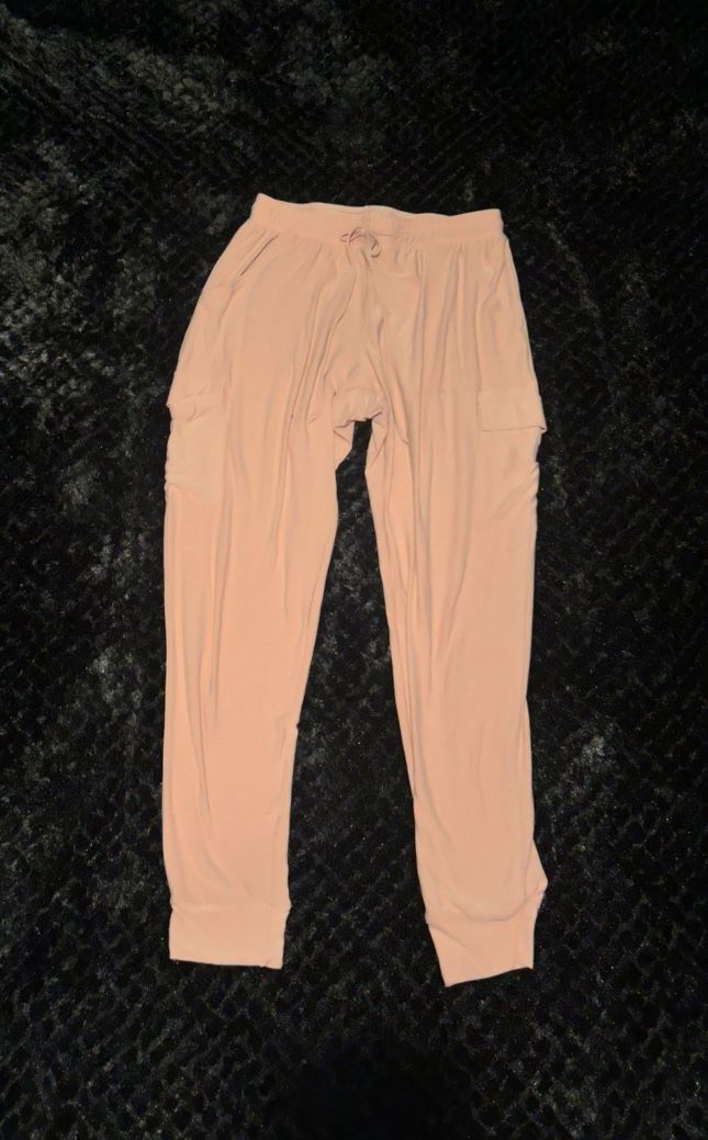 Ultra Flirt Cargo Joggers โ Blush Pink, Lightweight (L)