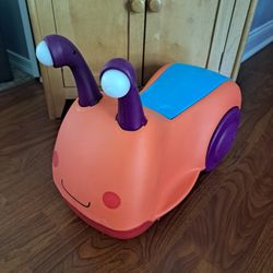 Snail Ride On Toy