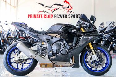 2020 Yamaha YZF-R1M