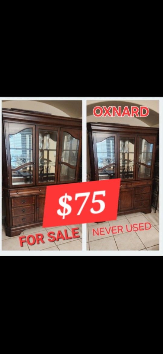 DARK BROWN FINISHED HUTCH 