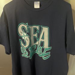 Great Deal Good Condition Men’s XL Seattle Mariner Tshirt