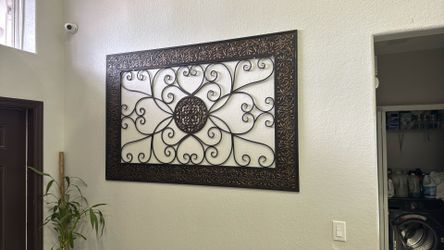 Kirkland Wall Frame Art Metal