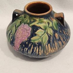 ANTIQUE RARE ROSEVILLE BLUE WISTERIA ART POTTERY FLOWER GARDEN VOLCANO URN VASE 