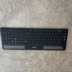 Logi Tech Keyboard