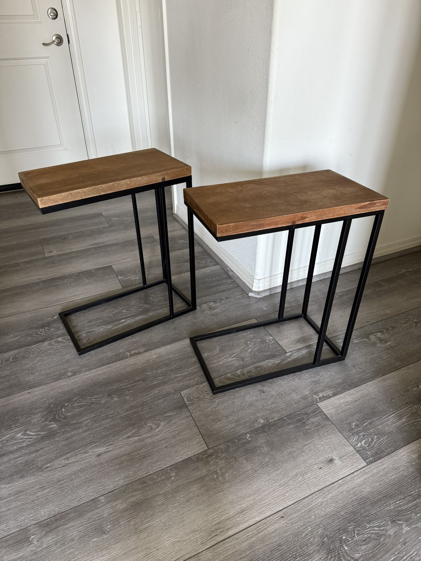 End Tables (set Of 2)