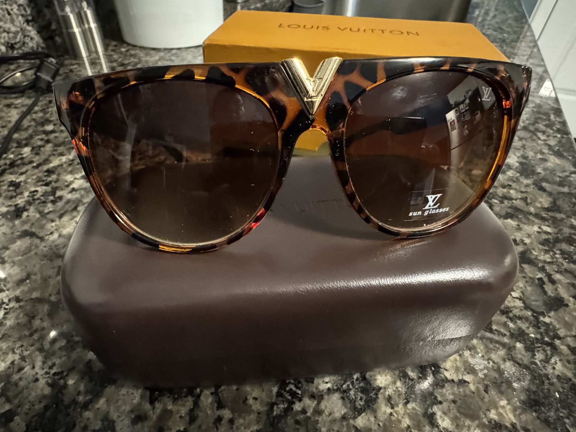 Woman Sunglasses