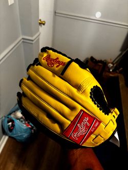 Baseball glove