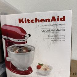 Ice Cream Maker 