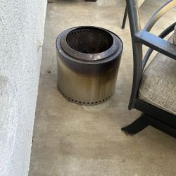 Solo Stove - Barely Used
