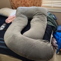 Pregnancy Pillow 