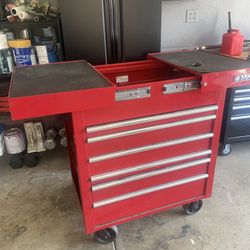 MATCO tool chest