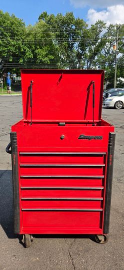 Red Snap On Toolbox 40" Flip-Top w/6 Drawers