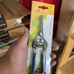Flower shears