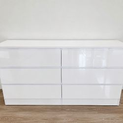 Dresser *** Comoda 