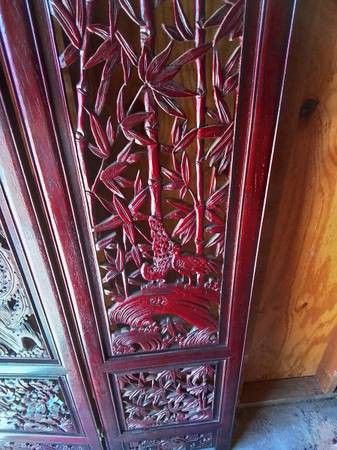 6' X6' Solid Solid Carved wood Oriental screen from Taiwan, Minor shipping damage can be easily repaired. Please see all photos.
