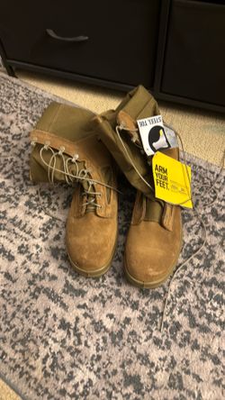 Belleville USMC Tan Steel Toe Boots New and Clean!