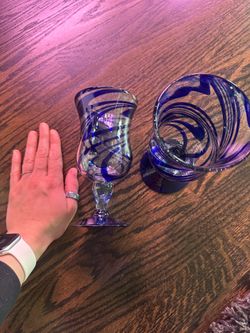 Heavy drink glasses, swirled