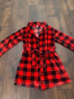 Girls red and black robe size 7/8 by Modern kids #23