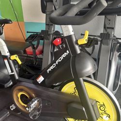 ProForm Spinning Bike – Excellent Condition