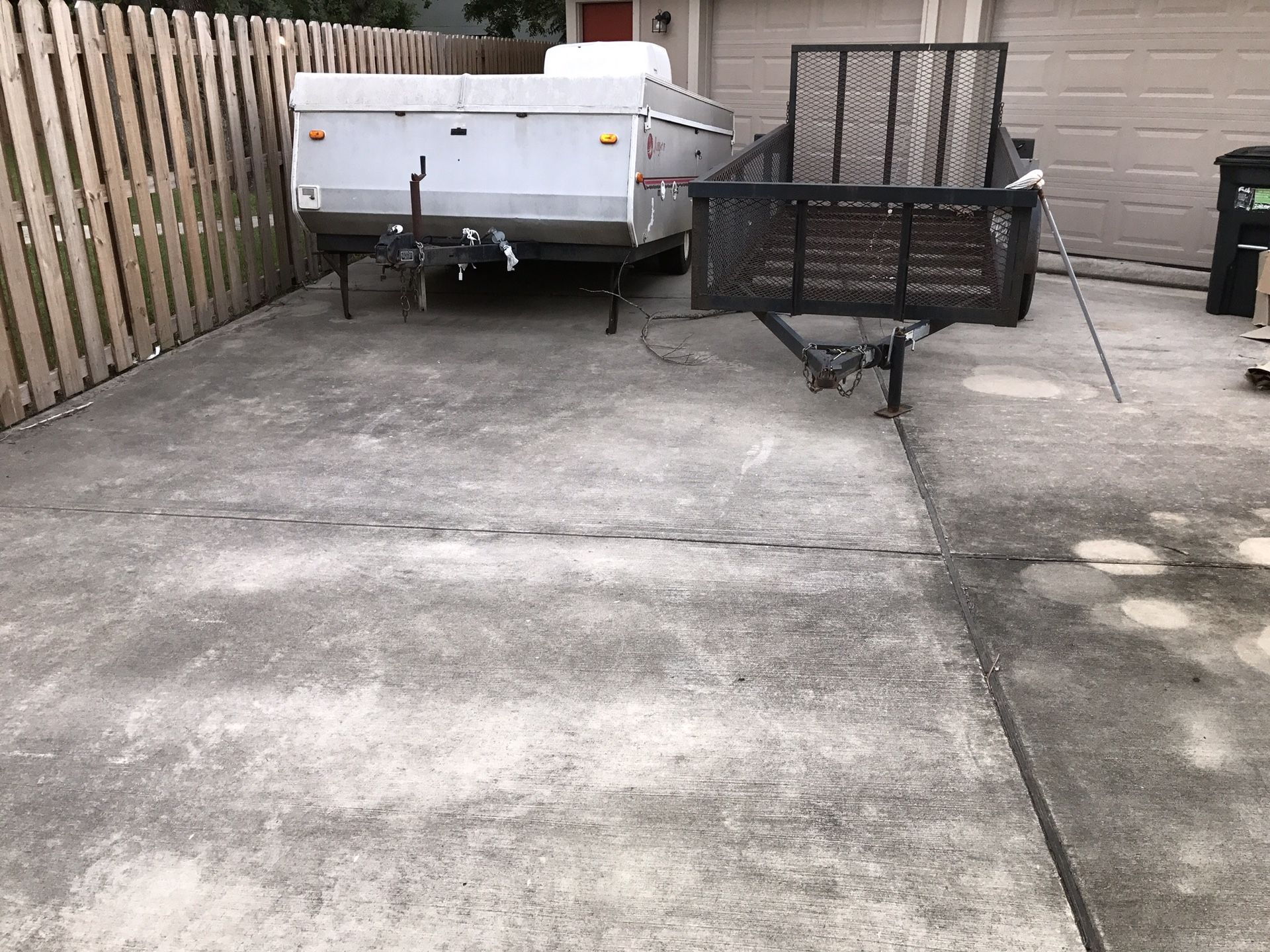 1998 jayco pop up camper with a/c and refrigerator,largest model at that time