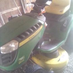 John Deere d110 mower