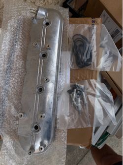 Left Driver Side 1(contact info removed) Valve Cover For 1(contact info removed) Cadillac Chevy GMC Pontiac