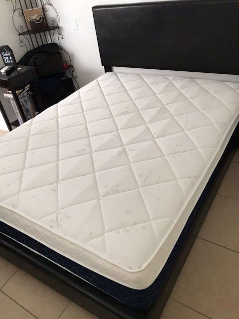FULL SIZE MATTRESS OFFERS ! Box Spring INCLUDED