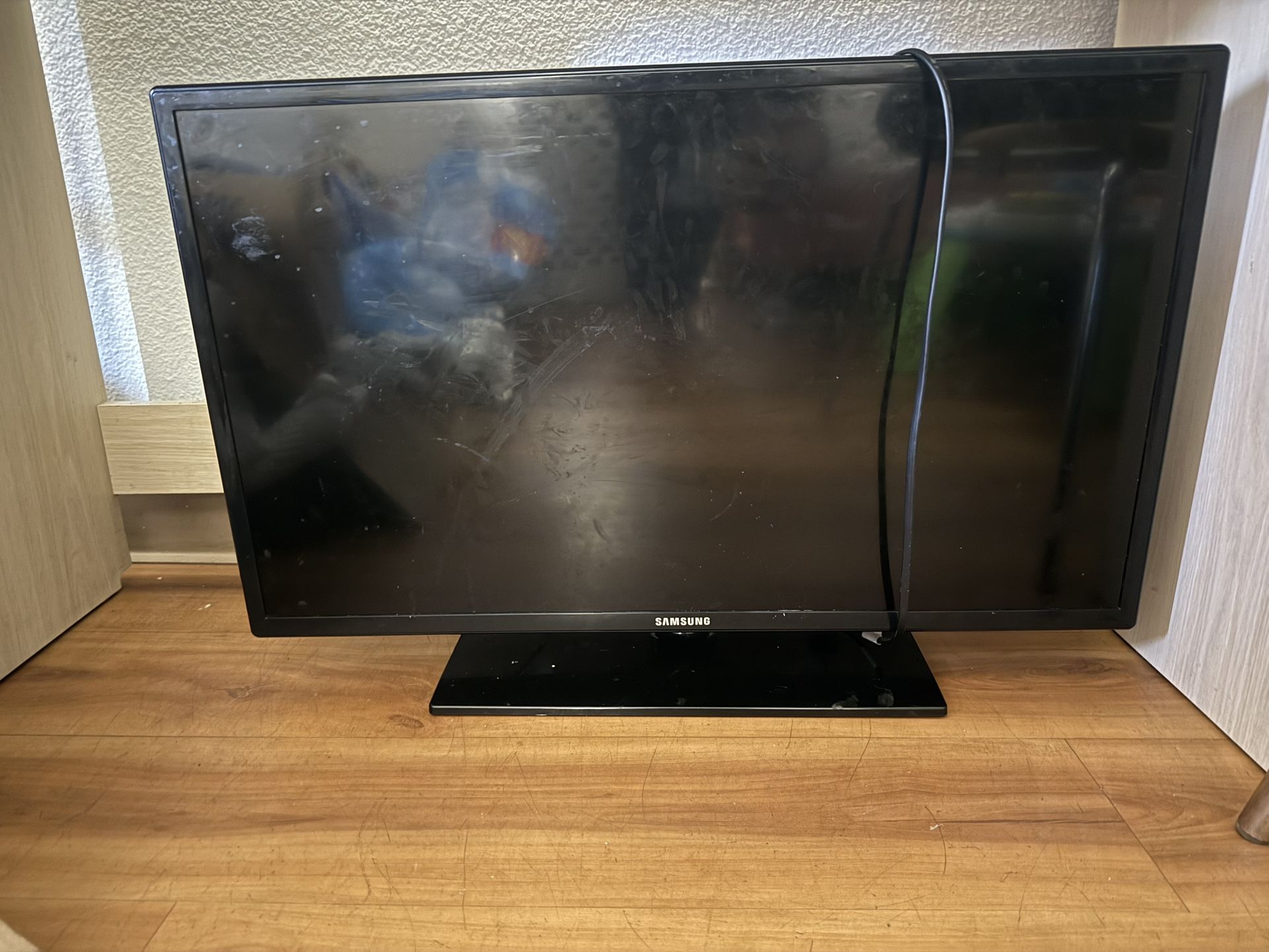 32” Samsung TV