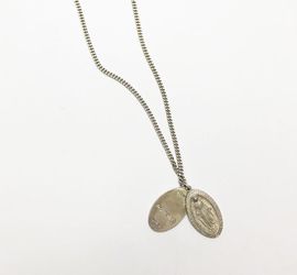 Supreme bape palace chain vintage tommy polo guess Jordan adidas yeezy