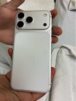 iPhone 17 pro max