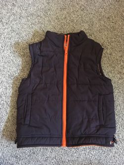 Gymboree size 4 fleece lined puffy vest