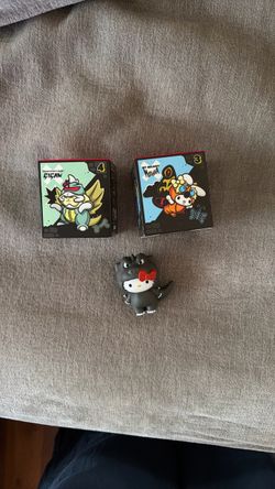 Hello Kitty X Godzilla