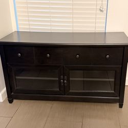 TV STAND (FREE) 